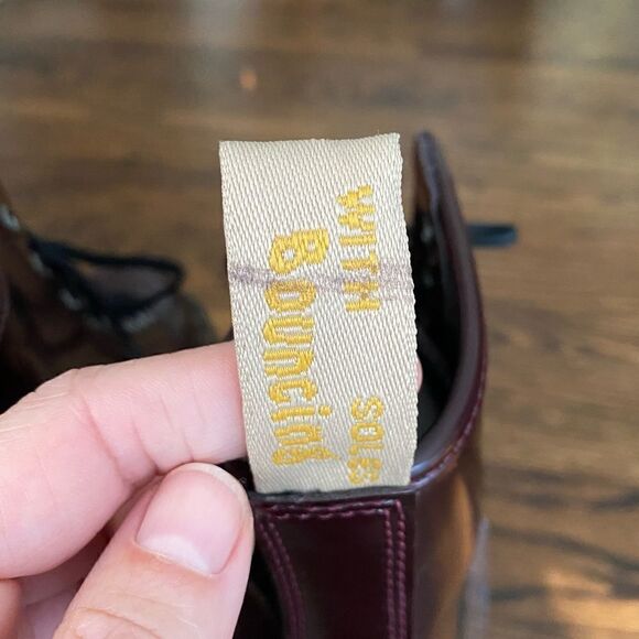 Dr Martens Lace Up Boots 1460 Vegan Cherry Red Oxford Rub Off Wine - Picture 2 of 11